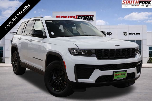 2026 Jeep Grand Cherokee Altitude